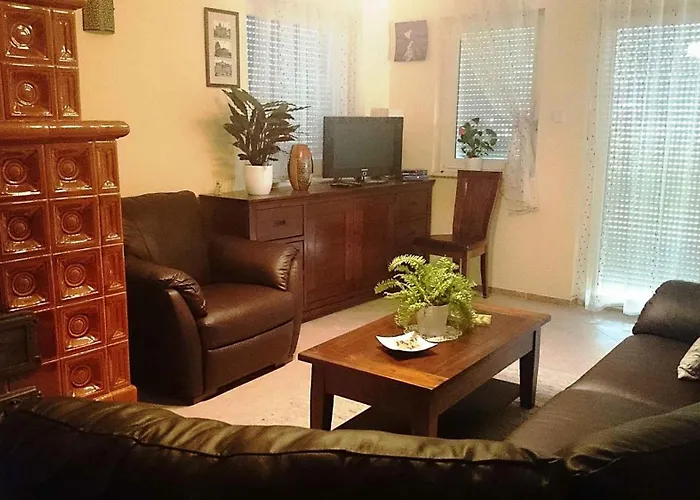 Waterfront In Zamardi-balaton 55033 * זמראדי